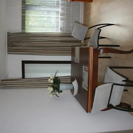 بيت ضيافة Am Waldrand 3*