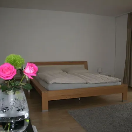 Am Waldrand Karlsbad